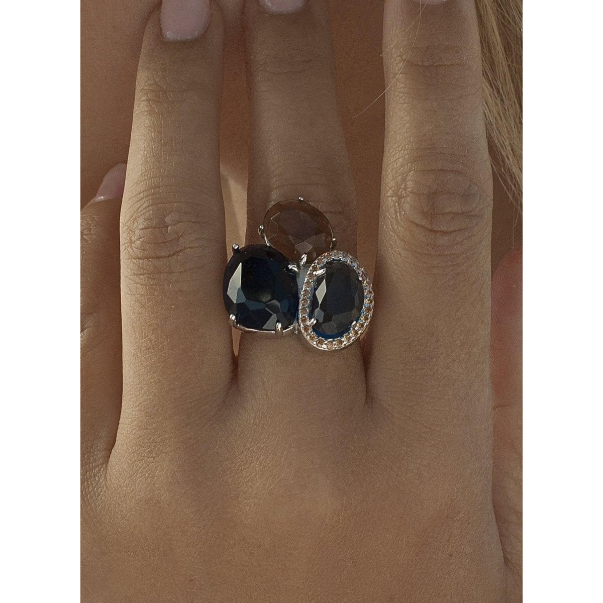 Anillos con piedras diseño triple cuarzo adamantino