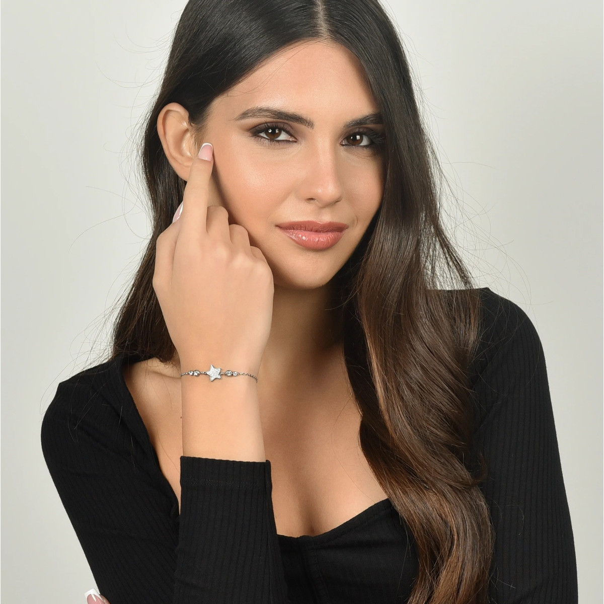 PULSERA DE ACERO CON ESTRELLA Y CIRCONITAS BLANCAS