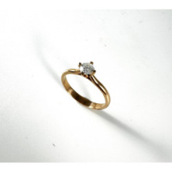 Solitario De Oro Rosa 18kt y Brillante de 0,25 quilates
