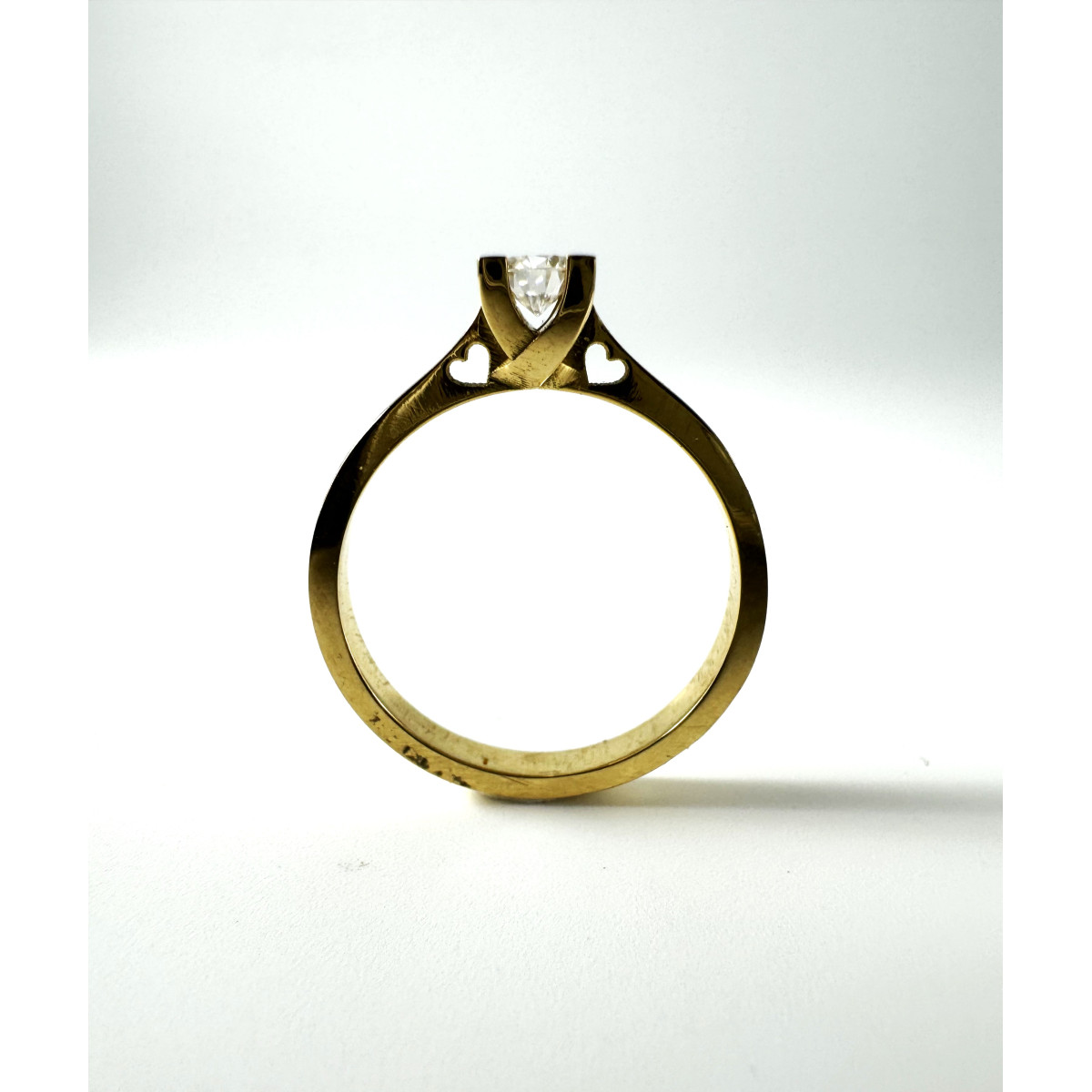 SOLITARIO CORAZONES ORO AMARILLO 18KT