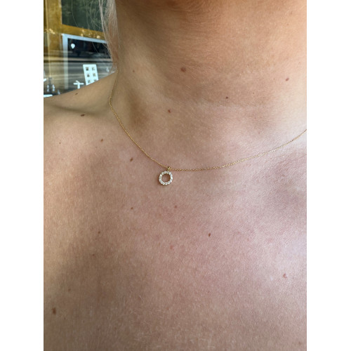 Colla Círculo y circonitas oro 18kt