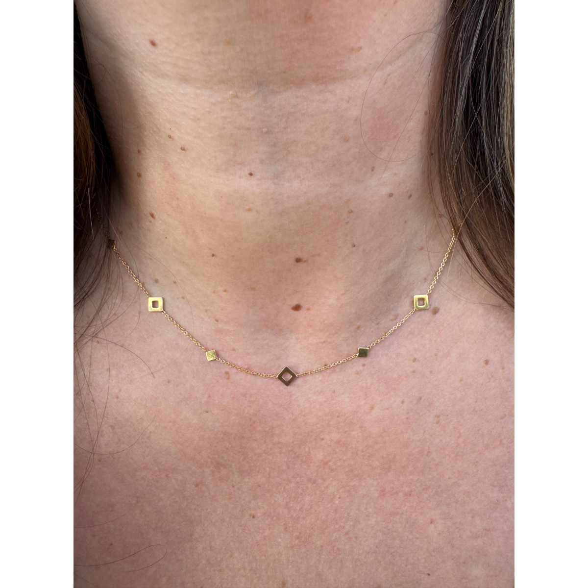 Gargantilla de Oro Amarillo de 18kt con Rombos